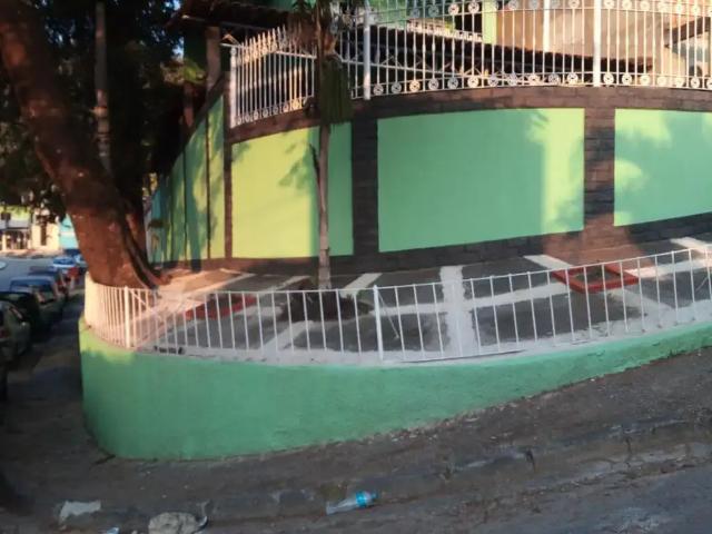 Casa / Sobrado para Venda em Rio de Janeiro/RJ Campo Grande 3 Quartos