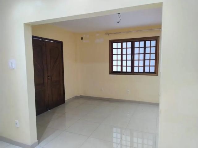 Casa / Sobrado para Venda em Rio de Janeiro/RJ Campo Grande 3 Quartos