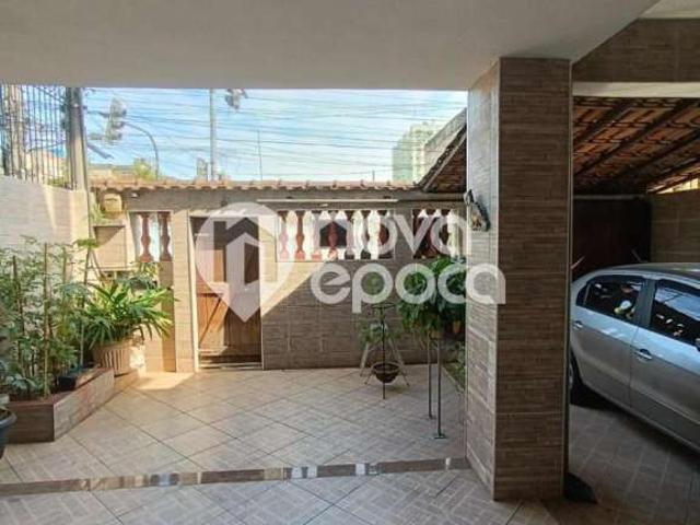 Casa / Sobrado para Venda em Rio de Janeiro/RJ Cascadura 4 Quartos