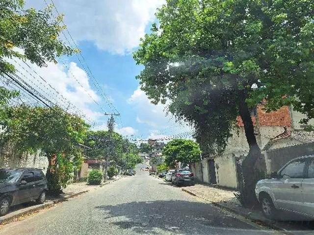 Casa / Sobrado para Venda em Rio de Janeiro/RJ Cascadura 2 Quartos