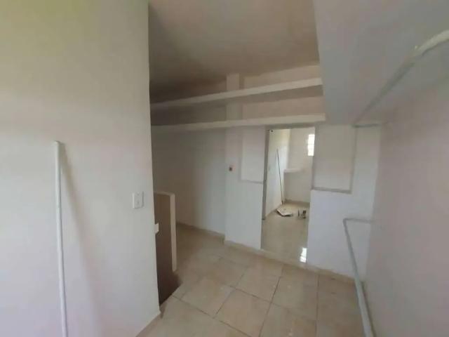 Casa / Sobrado para Venda em Rio de Janeiro/RJ Cascadura 2 Quartos