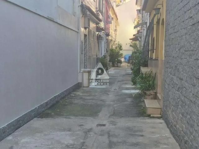 Casa / Sobrado para Venda em Rio de Janeiro/RJ Catete 3 Quartos
