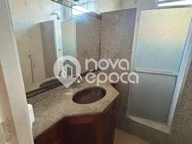 Casa / Sobrado para Venda em Rio de Janeiro/RJ Del Castilho 8 Quartos