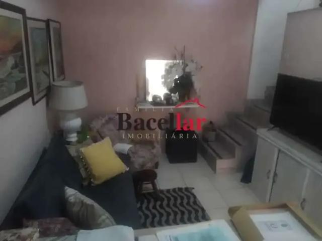 Casa / Sobrado para Venda em Rio de Janeiro/RJ Del Castilho 1 Quartos