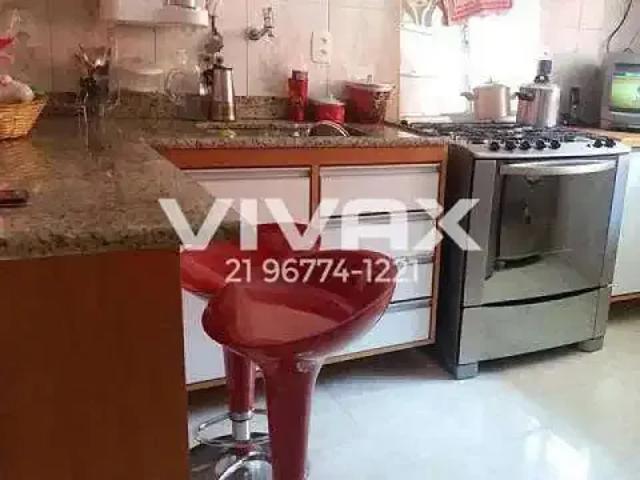 Casa / Sobrado para Venda em Rio de Janeiro/RJ Del Castilho 2 Quartos