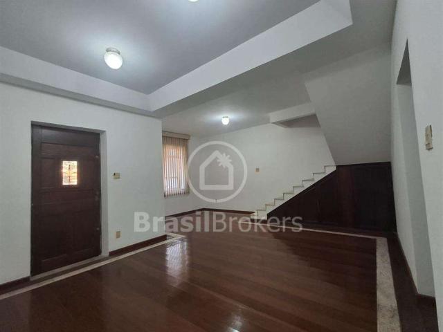 Casa / Sobrado para Venda em Rio de Janeiro/RJ Del Castilho 3 Quartos