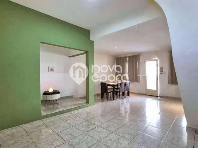 Casa / Sobrado para Venda em Rio de Janeiro/RJ Encantado 4 Quartos