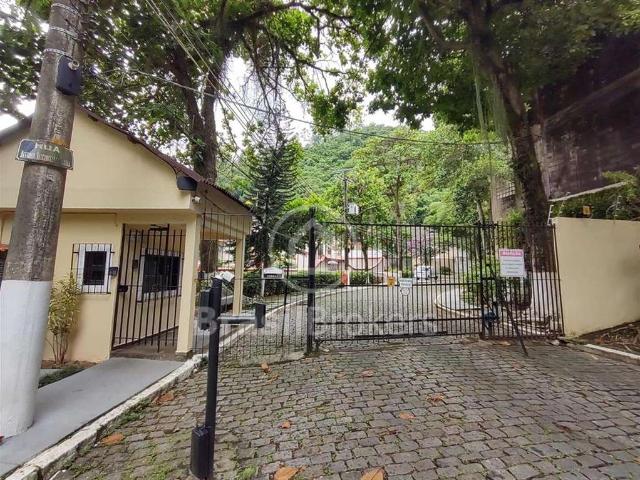 Casa / Sobrado para Venda em Rio de Janeiro/RJ Freguesia Jacarepaguá 3 Quartos