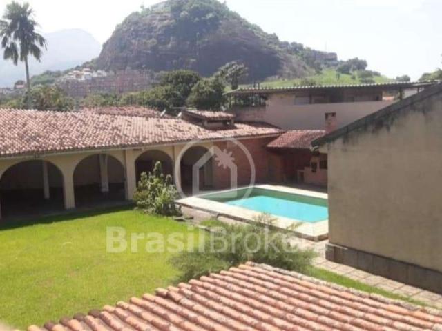 Casa / Sobrado para Venda em Rio de Janeiro/RJ Freguesia Jacarepaguá 3 Quartos