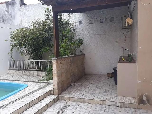 Casa / Sobrado para Venda em Rio de Janeiro/RJ Guadalupe 4 Quartos