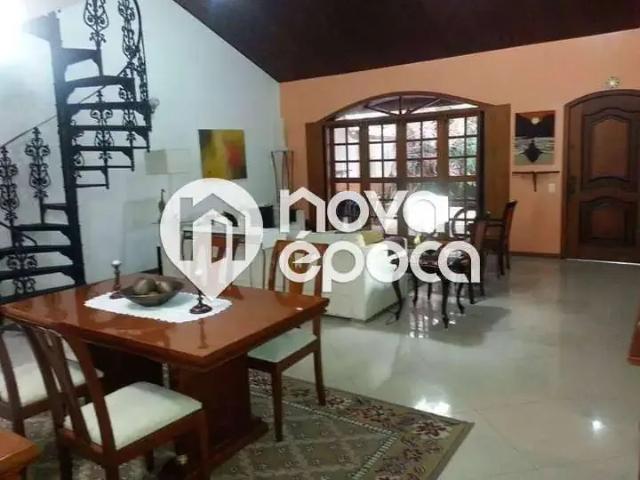 Casa / Sobrado para Venda em Rio de Janeiro/RJ Grajaú 4 Quartos