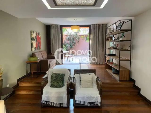 Casa / Sobrado para Venda em Rio de Janeiro/RJ Grajaú 4 Quartos