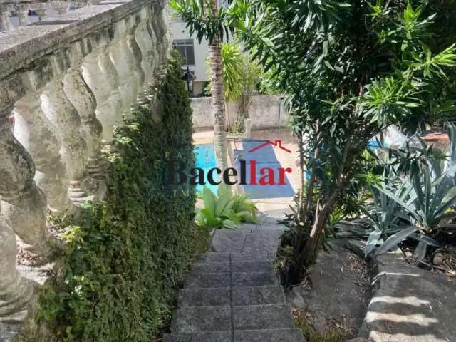 Casa / Sobrado para Venda em Rio de Janeiro/RJ Grajaú 4 Quartos