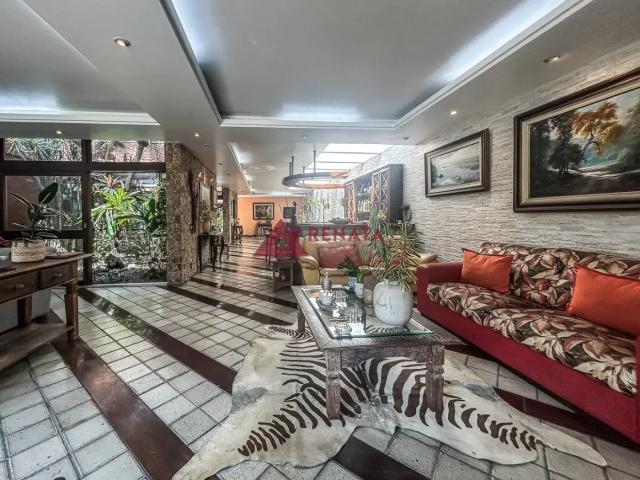 Casa / Sobrado para Venda em Rio de Janeiro/RJ Grajaú 4 Quartos