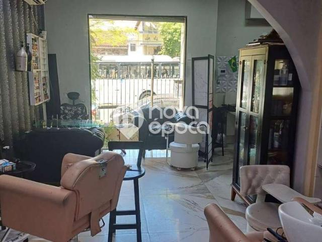 Casa / Sobrado para Venda em Rio de Janeiro/RJ Grajaú 2 Quartos
