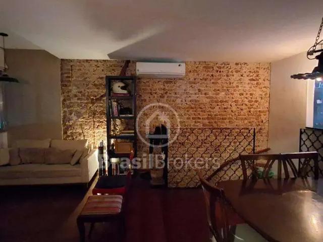 Casa / Sobrado para Venda em Rio de Janeiro/RJ Grajaú 2 Quartos