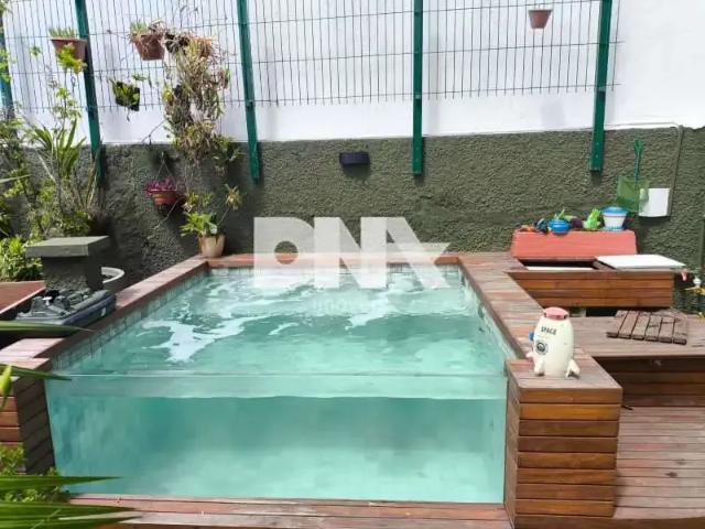 Casa / Sobrado para Venda em Rio de Janeiro/RJ Humaitá 4 Quartos