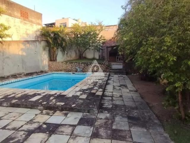 Casa / Sobrado para Venda em Rio de Janeiro/RJ Ilha do Governador 4 Quartos