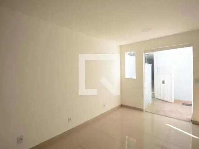 Casa / Sobrado para Venda em Rio de Janeiro/RJ Irajá 2 Quartos
