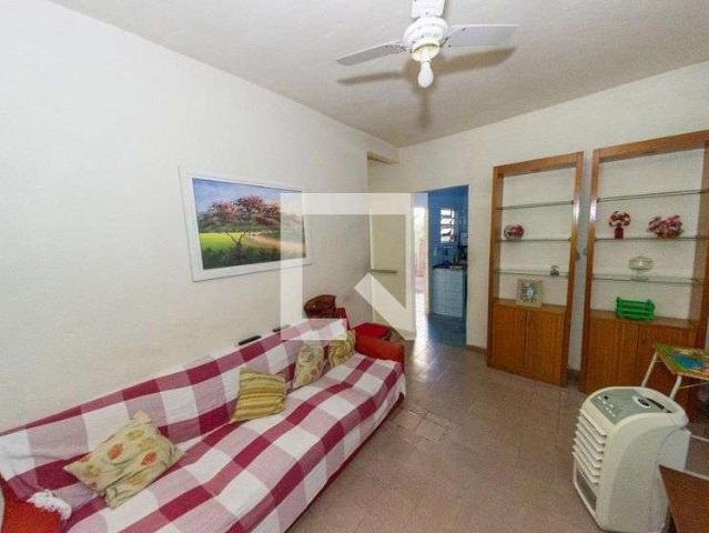 Casa / Sobrado para Venda em Rio de Janeiro/RJ Irajá 2 Quartos