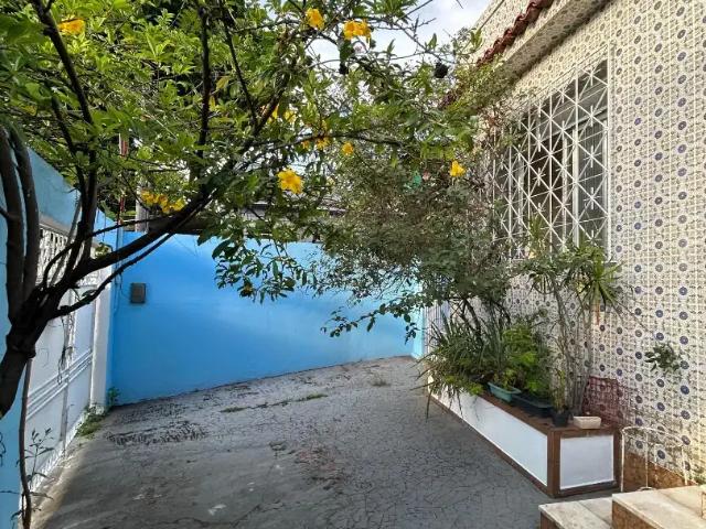 Casa / Sobrado para Venda em Rio de Janeiro/RJ Irajá 2 Quartos