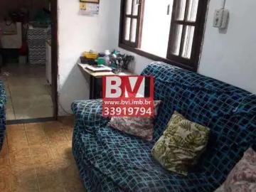 Casa à venda em Praça Dalva de Oliveira - Área de serviço