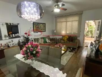 Casa à venda em Praça Dalva de Oliveira - Terraço