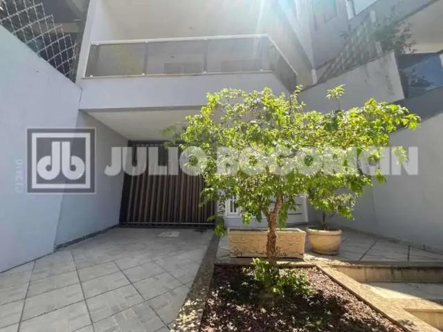 Casa / Sobrado para Venda em Rio de Janeiro/RJ Jardim Guanabara 3 Quartos