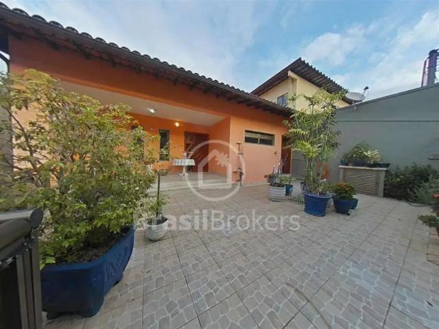 Casa / Sobrado para Venda em Rio de Janeiro/RJ Jardim Guanabara 4 Quartos