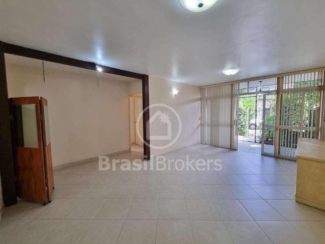 Casa / Sobrado para Venda em Rio de Janeiro/RJ Jardim Guanabara 4 Quartos