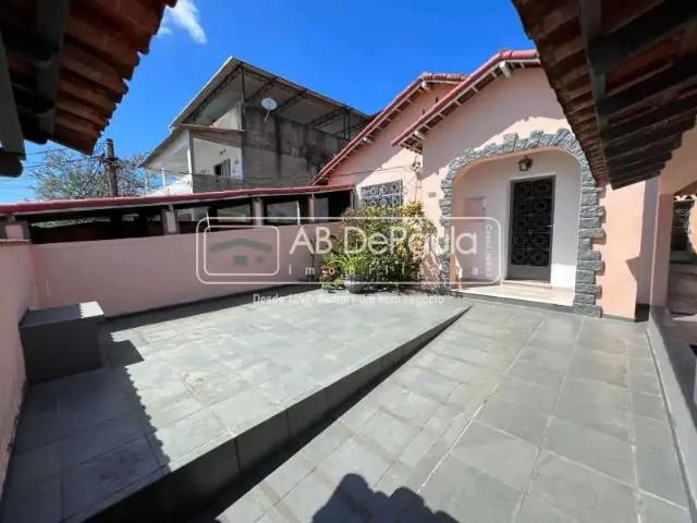 Casa / Sobrado para Venda em Rio de Janeiro/RJ Jardim Sulacap 3 Quartos
