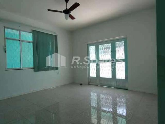 Casa / Sobrado para Venda em Rio de Janeiro/RJ Jardim Sulacap 4 Quartos