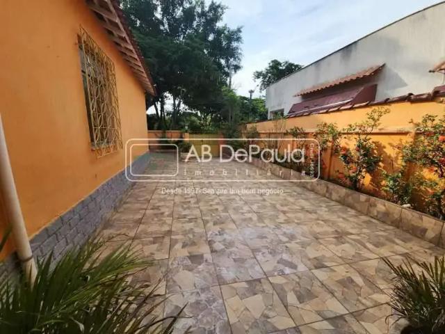 Casa / Sobrado para Venda em Rio de Janeiro/RJ Jardim Sulacap 6 Quartos