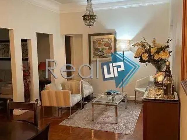 Casa / Sobrado para Venda em Rio de Janeiro/RJ Lagoa 4 Quartos