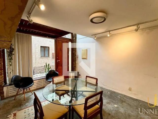 Casa / Sobrado para Venda em Rio de Janeiro/RJ Laranjeiras 2 Quartos