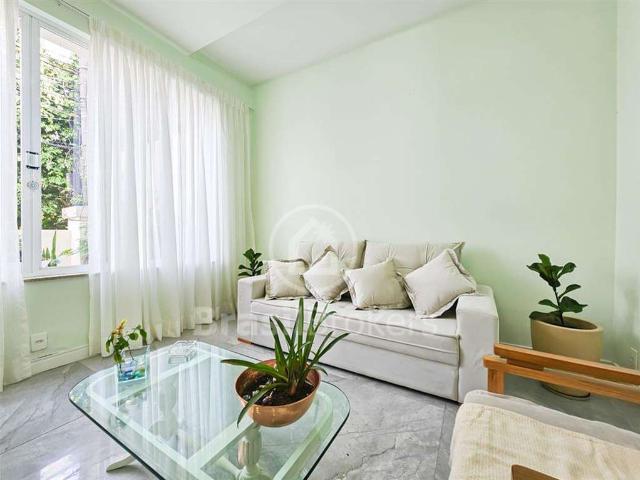 Casa / Sobrado para Venda em Rio de Janeiro/RJ Laranjeiras 3 Quartos