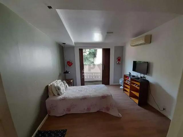 Casa / Sobrado para Venda em Rio de Janeiro/RJ Laranjeiras 3 Quartos