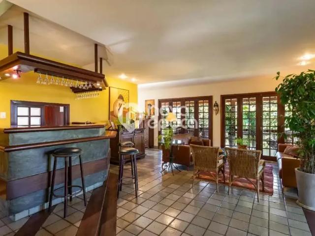 Casa / Sobrado para Venda em Rio de Janeiro/RJ Laranjeiras 4 Quartos