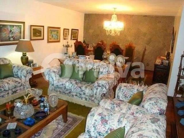 Casa / Sobrado para Venda em Rio de Janeiro/RJ Laranjeiras 4 Quartos