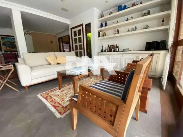 Casa / Sobrado para Venda em Rio de Janeiro/RJ Laranjeiras 6 Quartos