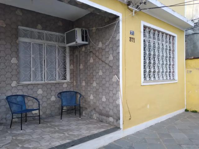Casa / Sobrado para Venda em Rio de Janeiro/RJ Padre Miguel 2 Quartos