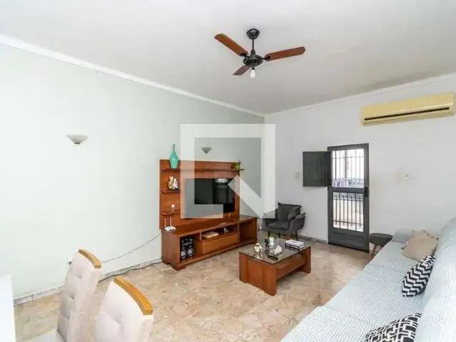 Casa / Sobrado para Venda em Rio de Janeiro/RJ Parada de Lucas 4 Quartos
