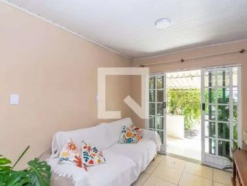 Casa à venda em Estrada do Vigário Geral