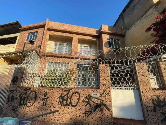 Casa / Sobrado para Venda em Rio de Janeiro/RJ Pavuna 6 Quartos