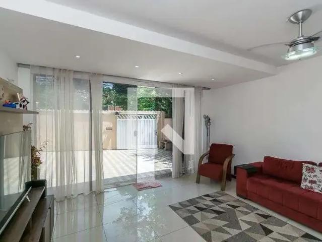 Casa / Sobrado para Venda em Rio de Janeiro/RJ Penha 3 Quartos