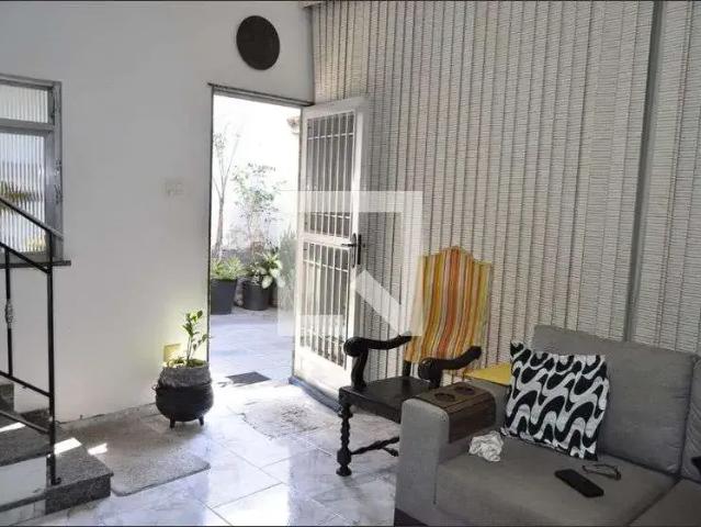 Casa / Sobrado para Venda em Rio de Janeiro/RJ Pilares 4 Quartos