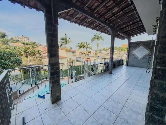 Casa / Sobrado para Venda em Rio de Janeiro/RJ Pitangueiras 4 Quartos