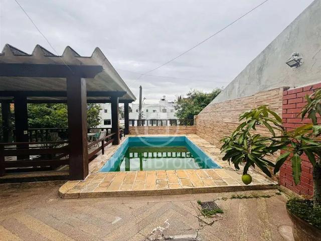 Casa / Sobrado para Venda em Rio de Janeiro/RJ Pitangueiras 5 Quartos