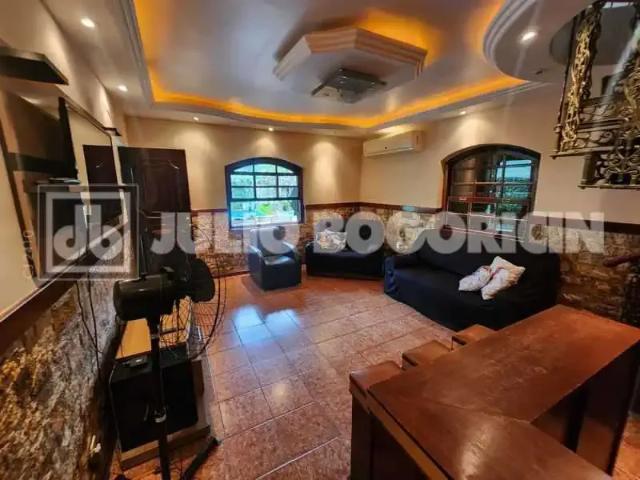 Casa / Sobrado para Venda em Rio de Janeiro/RJ Pitangueiras 3 Quartos