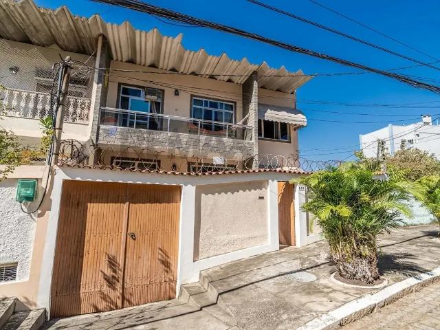 Casa / Sobrado para Venda em Rio de Janeiro/RJ Pitangueiras 3 Quartos